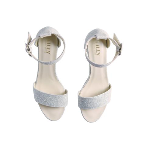 Find din konfirmationskjole her